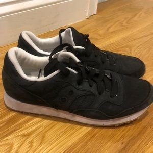 Saucony lifestyle sneakers